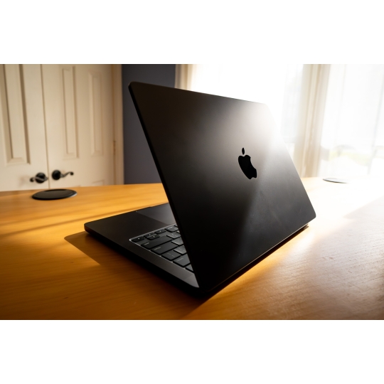 Macbook Pro M3 14in 18Gb 512Gb 99%