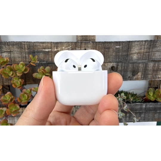 Airpods 5 Sạc không dây 