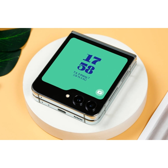 Samsung Galaxy ZFlip5